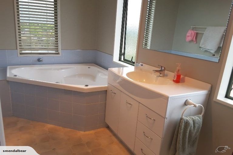 Photo of property in 38 Eclipse Rise, Flagstaff, Hamilton, 3210