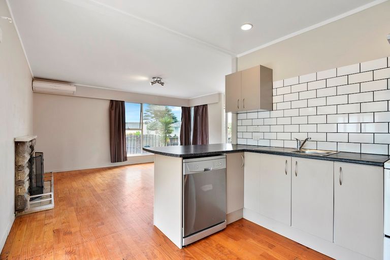 Photo of property in 65 Wordsworth Road, Manurewa, Auckland, 2102