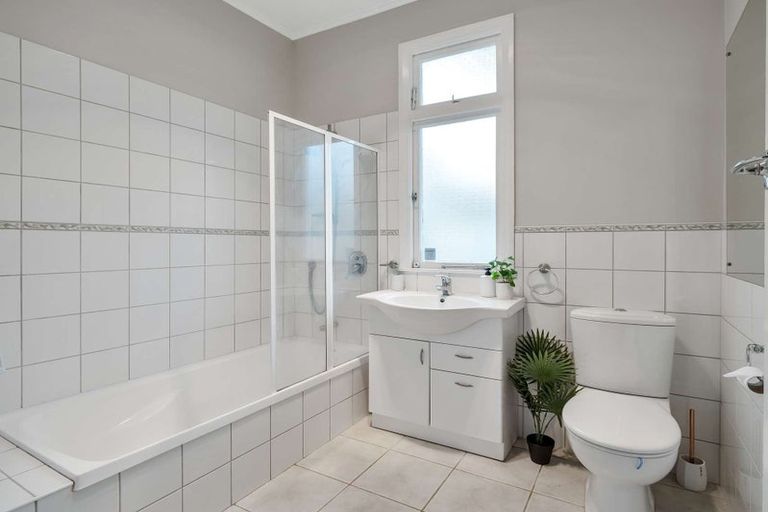 Photo of property in 4 Godwin Crescent, College Estate, Whanganui, 4500