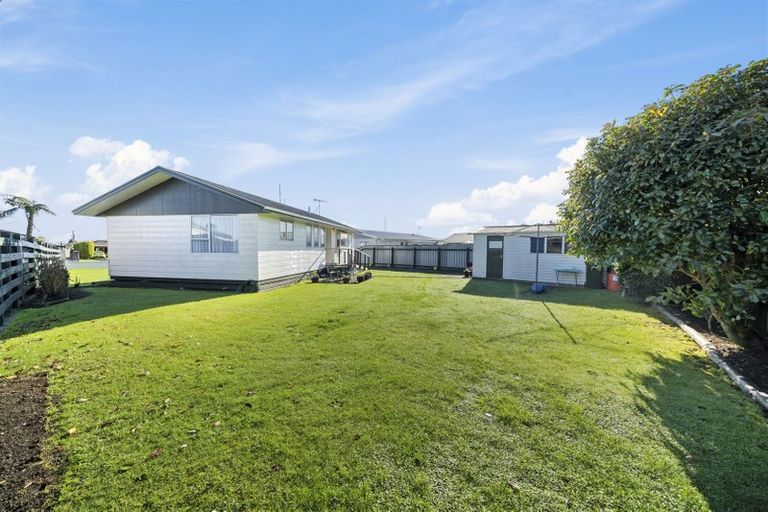 Photo of property in 4 Rimu Street, Levin, 5510