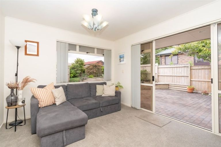 Photo of property in 55 Lansdowne Crescent, Glenview, Hamilton, 3206