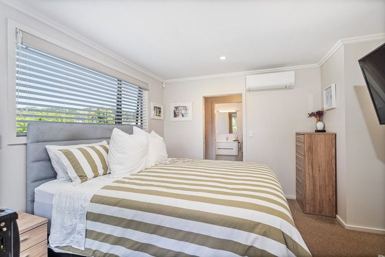 Photo of property in 10 Voyager Place, Cooks Beach, Whitianga, 3591