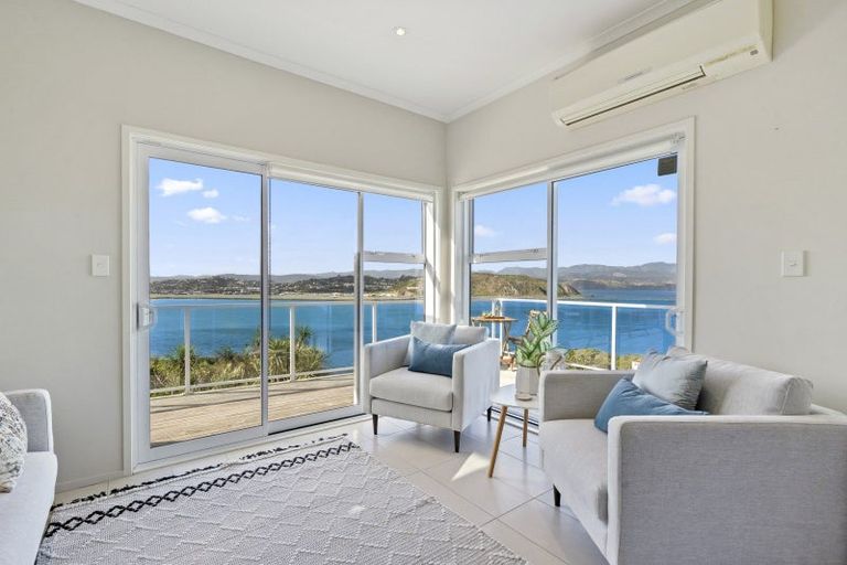 Photo of property in 97 View Road, Houghton Bay, Wellington, 6023