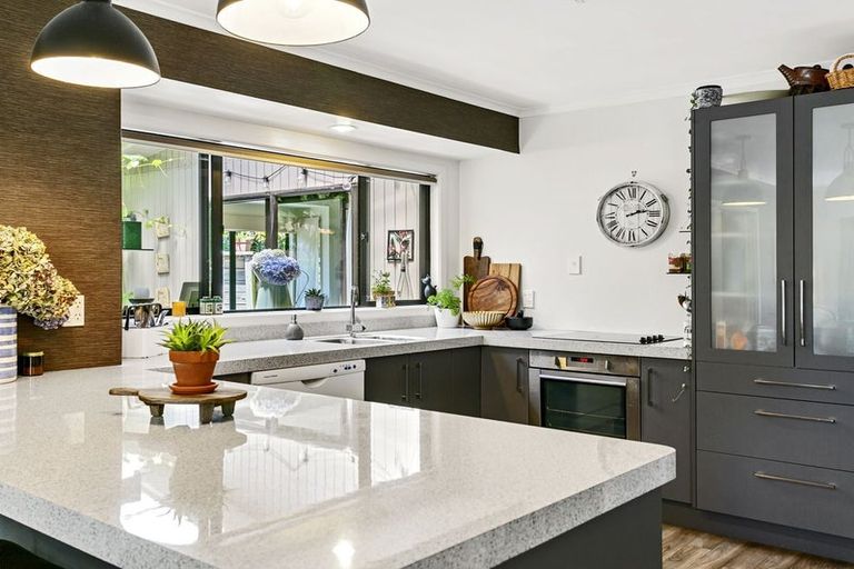 Photo of property in 66 Shepherd Road, Waipahihi, Taupo, 3330