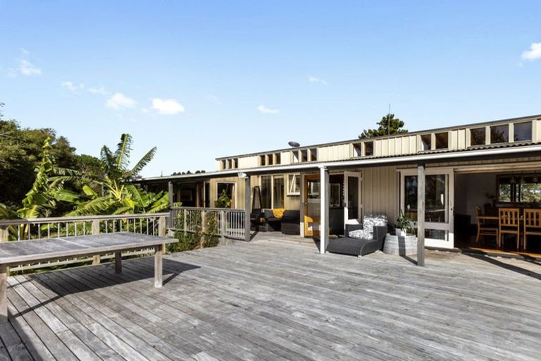 Photo of property in 335 Bawden Road, Dairy Flat, Albany, 0792