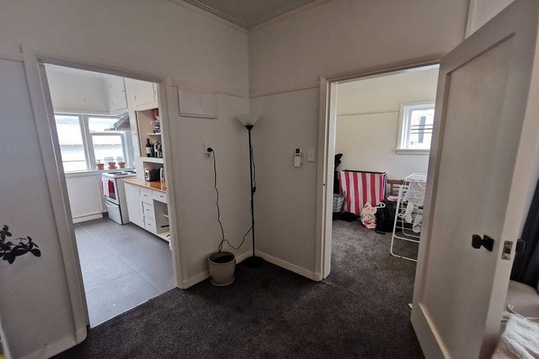 Photo of property in 1/57 Hawker Street, Mount Victoria, Wellington, 6011