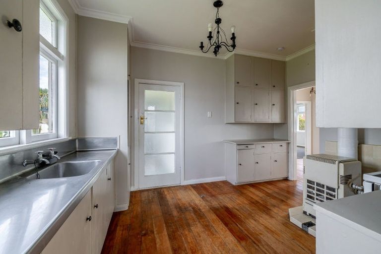 Photo of property in 103 Vogel Street, Roslyn, Palmerston North, 4414