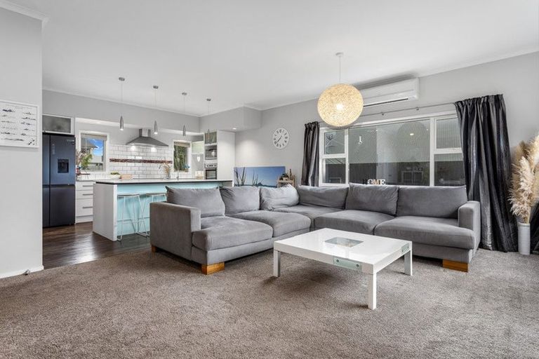 Photo of property in 6 Omega Place, Coastlands, Whakatane, 3120