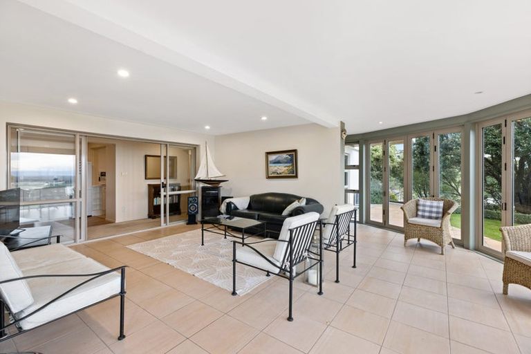 Photo of property in 76 Glenstrae Road, Redcliffs, Christchurch, 8081