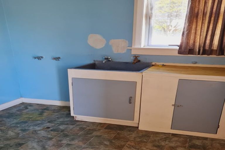 Photo of property in 29 Polson Street, Castlecliff, Whanganui, 4501