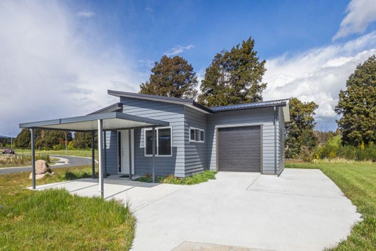 Photo of property in 28 Kowhai Crescent, Ohakune, 4625