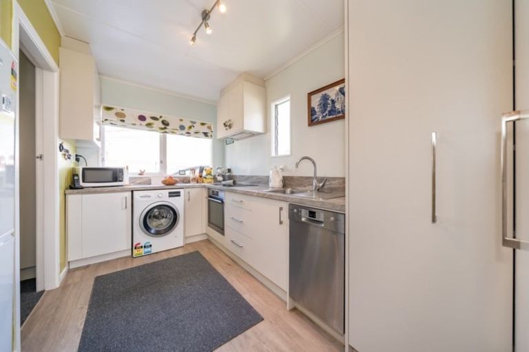 Photo of property in 12 Bridge Street, Melling, Lower Hutt, 5010