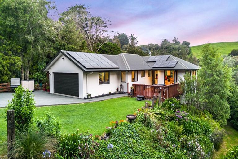 Photo of property in 42 Hungry Creek Road, Puhoi, Warkworth, 0983