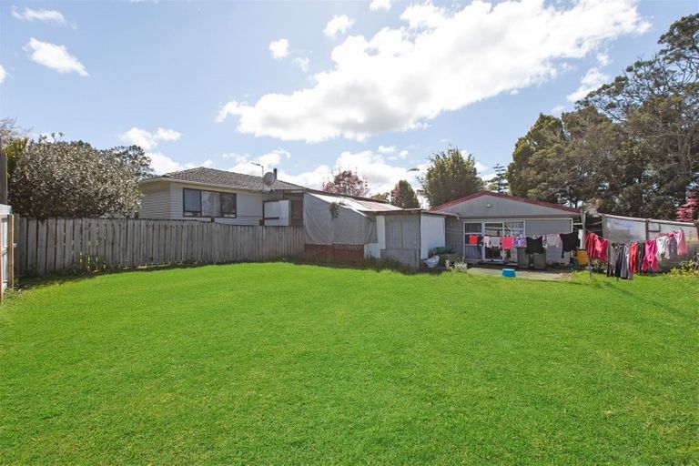 Photo of property in 7 Zodiac Street, Henderson, Auckland, 0610