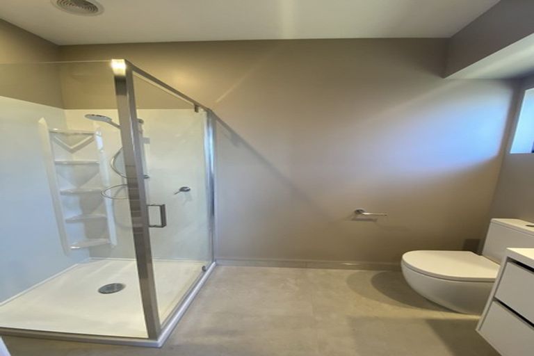 Photo of property in 8 Howden Drive, Jacks Point, 9371