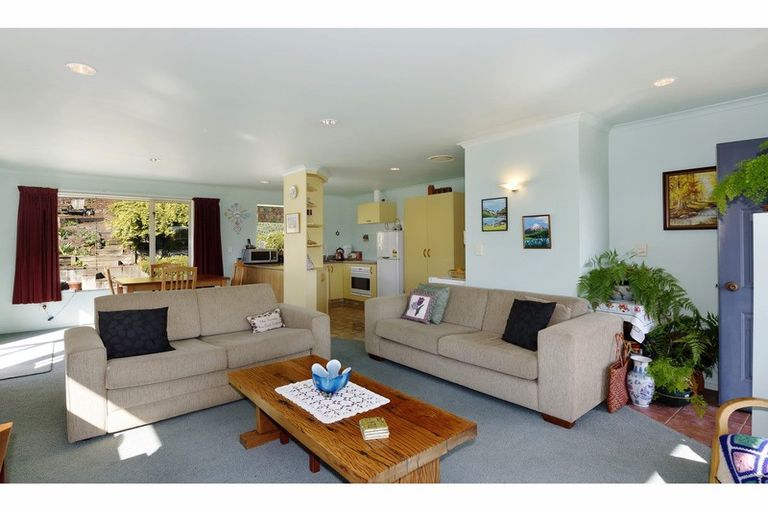 Photo of property in 12 Burrough Place, Enner Glynn, Nelson, 7011