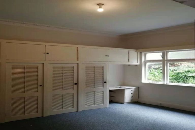 Photo of property in 23 Plunket Street, Kelburn, Wellington, 6012