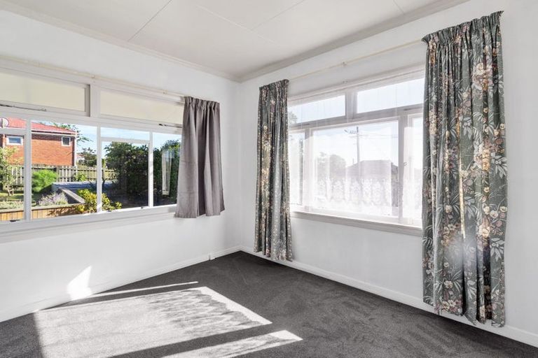 Photo of property in 10 Bouverie Street, Waimataitai, Timaru, 7910