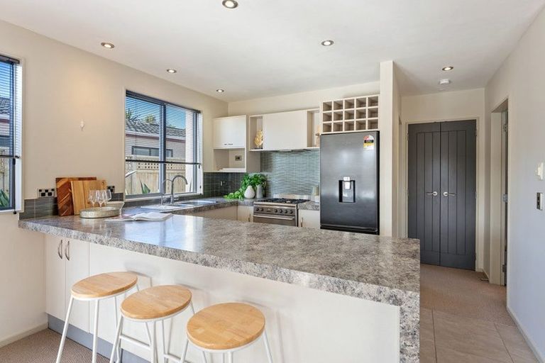 Photo of property in 14b Falla Street, Paraparaumu Beach, Paraparaumu, 5032
