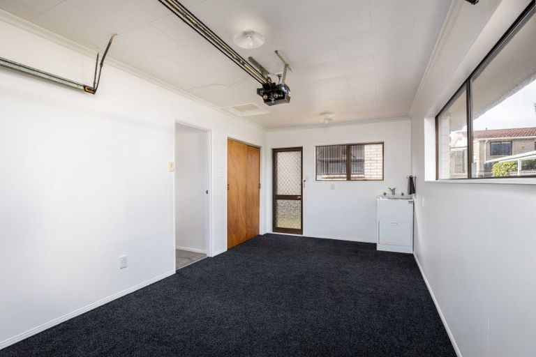 Photo of property in 19 Tukapa Street, Westown, New Plymouth, 4310