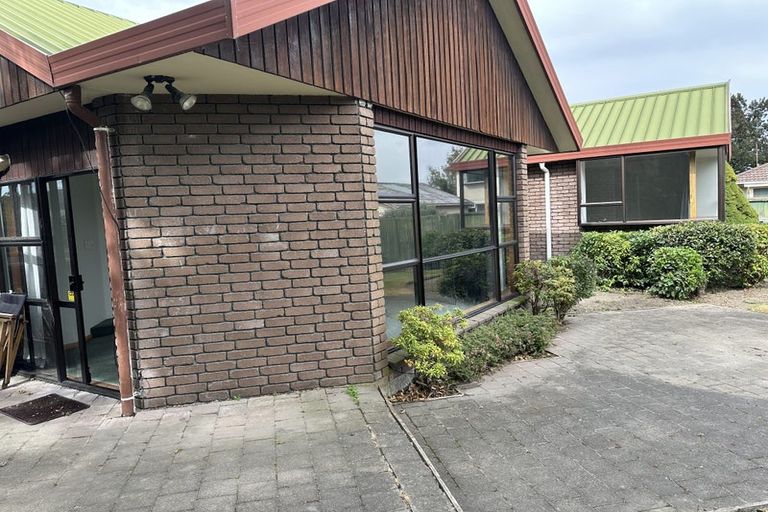 Photo of property in 29a Dunbarton Street, Redwood, Christchurch, 8051