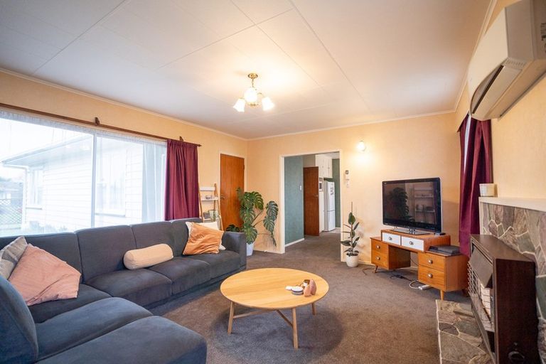 Photo of property in 140 Limbrick Street, Terrace End, Palmerston North, 4410