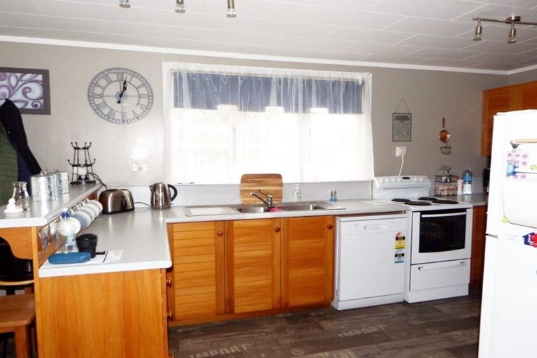 Photo of property in 3 Kapuni Street, Marton, 4710