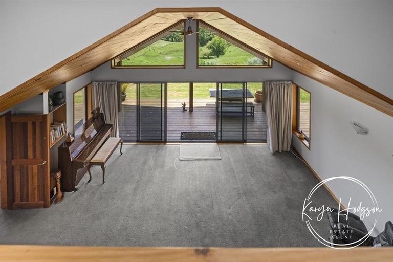 Photo of property in 87 Hurndall Street East, Maungaturoto, 0520