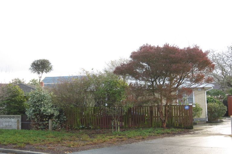 Photo of property in 1/65 Holly Road, St Albans, Christchurch, 8014