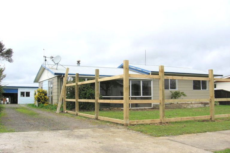 Photo of property in 53 Dewe Avenue, Feilding, 4702