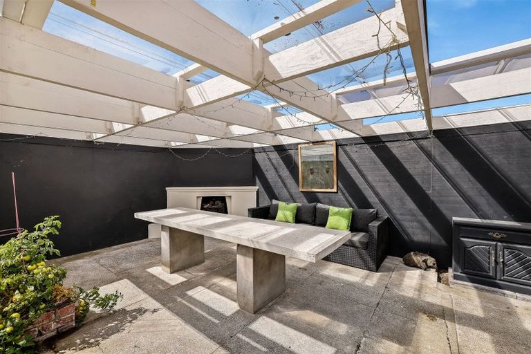 Photo of property in 122a Colombo Street, Sydenham, Christchurch, 8023