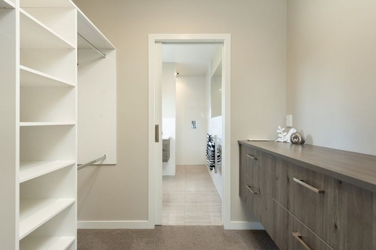 Photo of property in 27 Hillcrest Road, Otumoetai, Tauranga, 3110