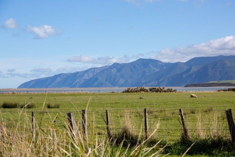 Photo of property in 97 Lake Ferry Road, Lake Ferry, Featherston, 5772