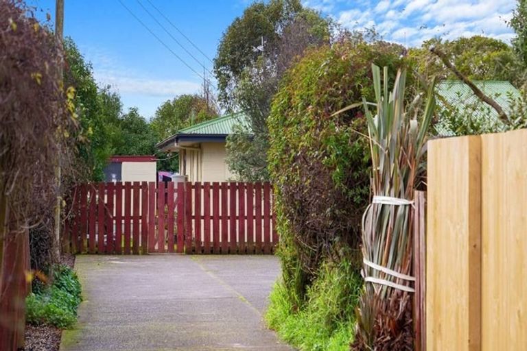 Photo of property in 4/25 Wildberry Street, Woolston, Christchurch, 8023