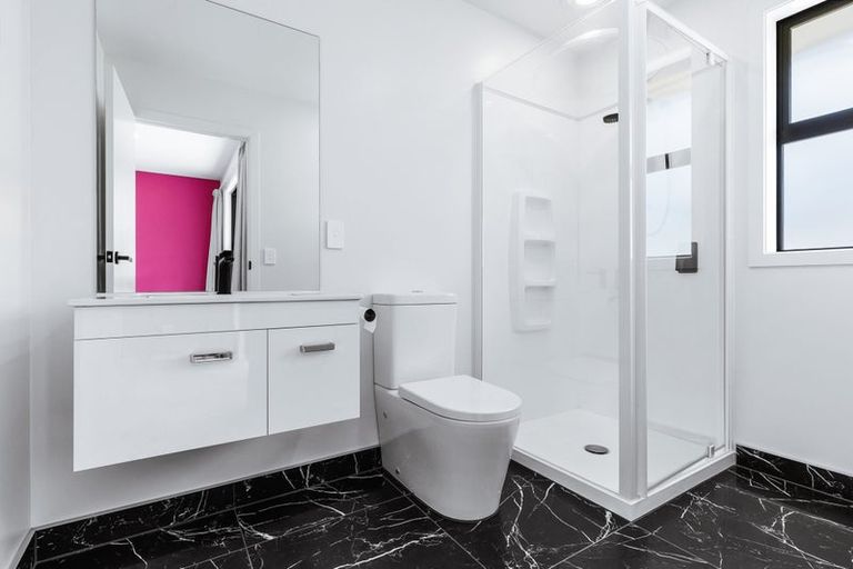 Photo of property in 42 Maunganamu Drive, Wharewaka, Taupo, 3330