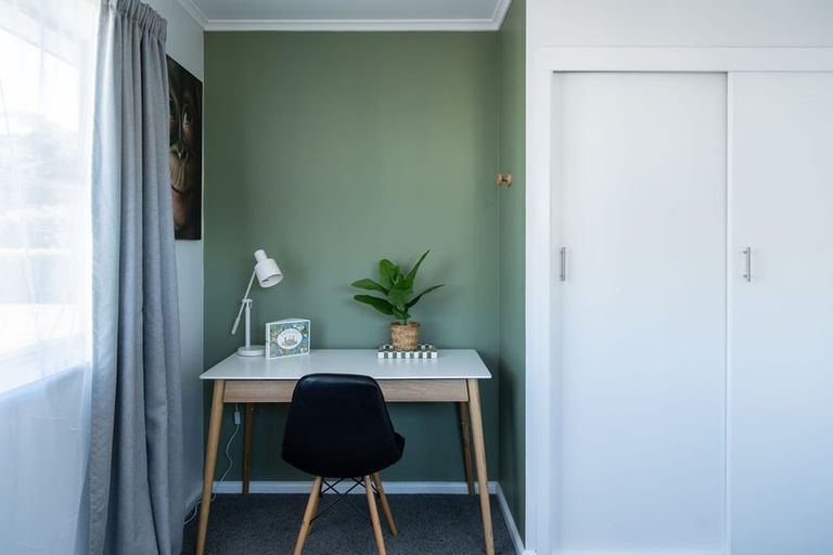 Photo of property in 30 Exeter Crescent, Pirimai, Napier, 4112