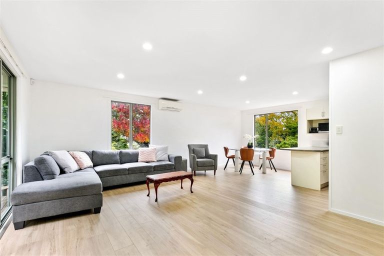 Photo of property in 13b Miriam Corban Heights, Henderson, Auckland, 0612