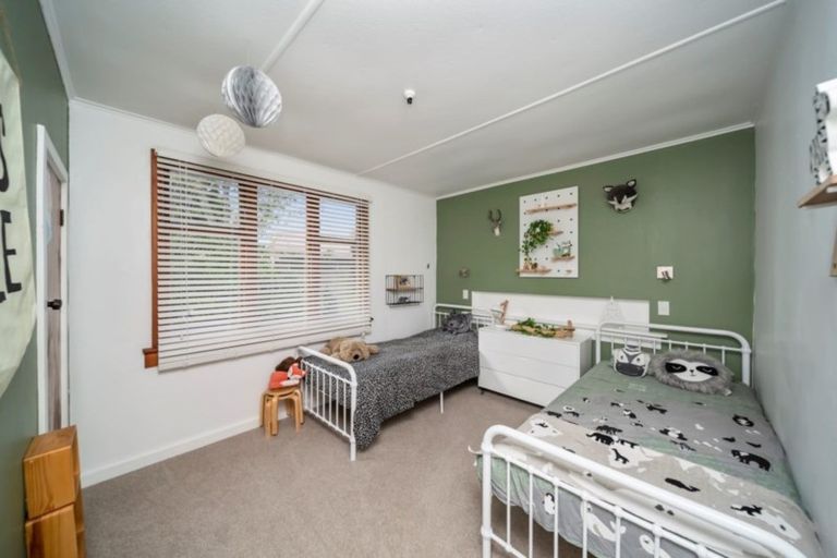 Photo of property in 65 Waimea Street, Westown, New Plymouth, 4310