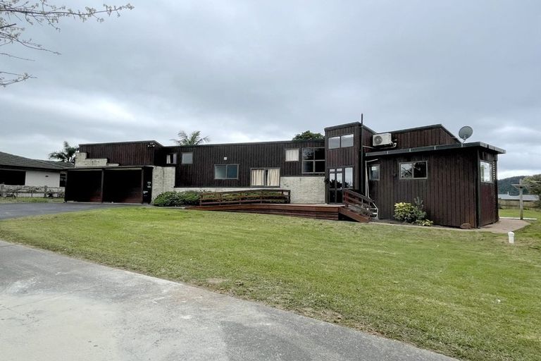Photo of property in 69 Sunny Crescent, Huapai, Kumeu, 0810