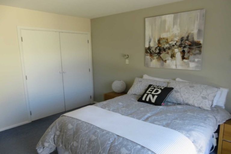 Photo of property in 16 Cam Place, Harewood, Christchurch, 8051