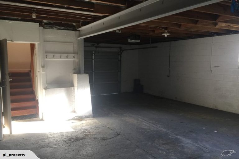 Photo of property in 73 Archers Road, Hillcrest, Auckland, 0629