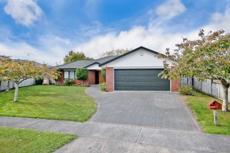 Photo of property in 54 Diomede Glade, Flagstaff, Hamilton, 3210