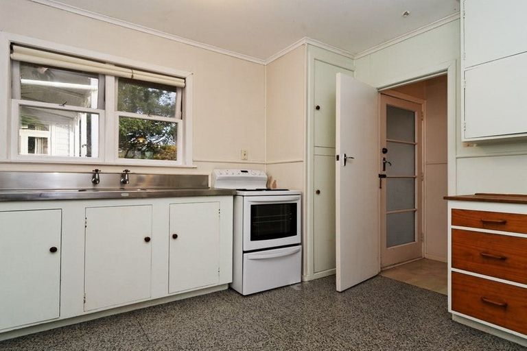 Photo of property in 1/96 Taylor Street, Blockhouse Bay, Auckland, 0600