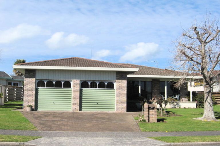 Photo of property in 64 Forrester Drive, Welcome Bay, Tauranga, 3112