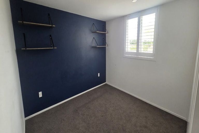 Photo of property in 4/1132 Old West Coast Road, West Melton, Christchurch, 7671