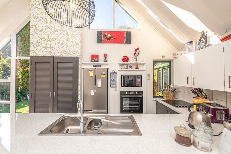 Photo of property in 46 Durie Vale Road, Durie Hill, Whanganui, 4500