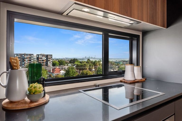 Photo of property in 306/28 Killarney Street, Takapuna, Auckland, 0622