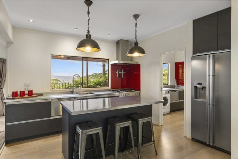 Photo of property in 817 Acacia Bay Road, Acacia Bay, Taupo, 3330