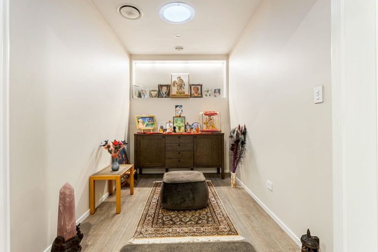 Photo of property in 60 Pohutukawa Parade, Riverhead, 0820