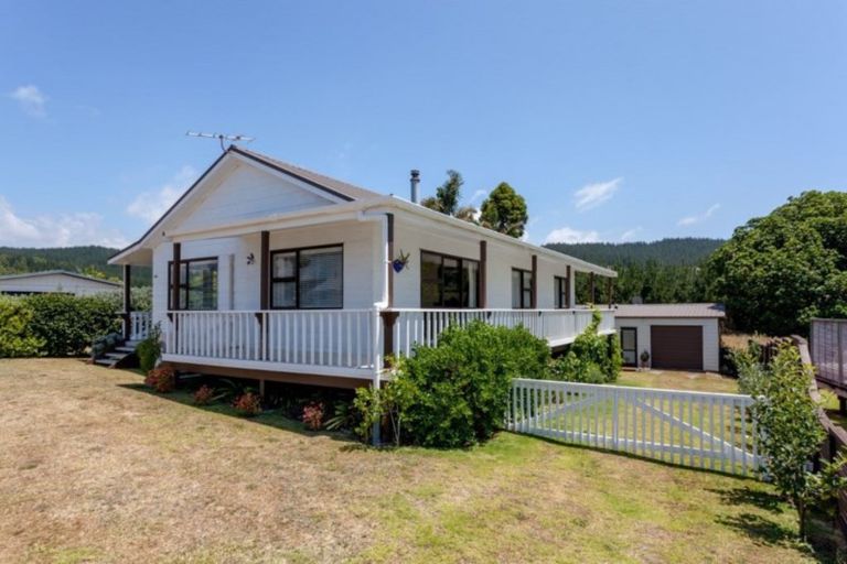 Photo of property in 144 Bambury Place, Onemana, Whangamata, 3691